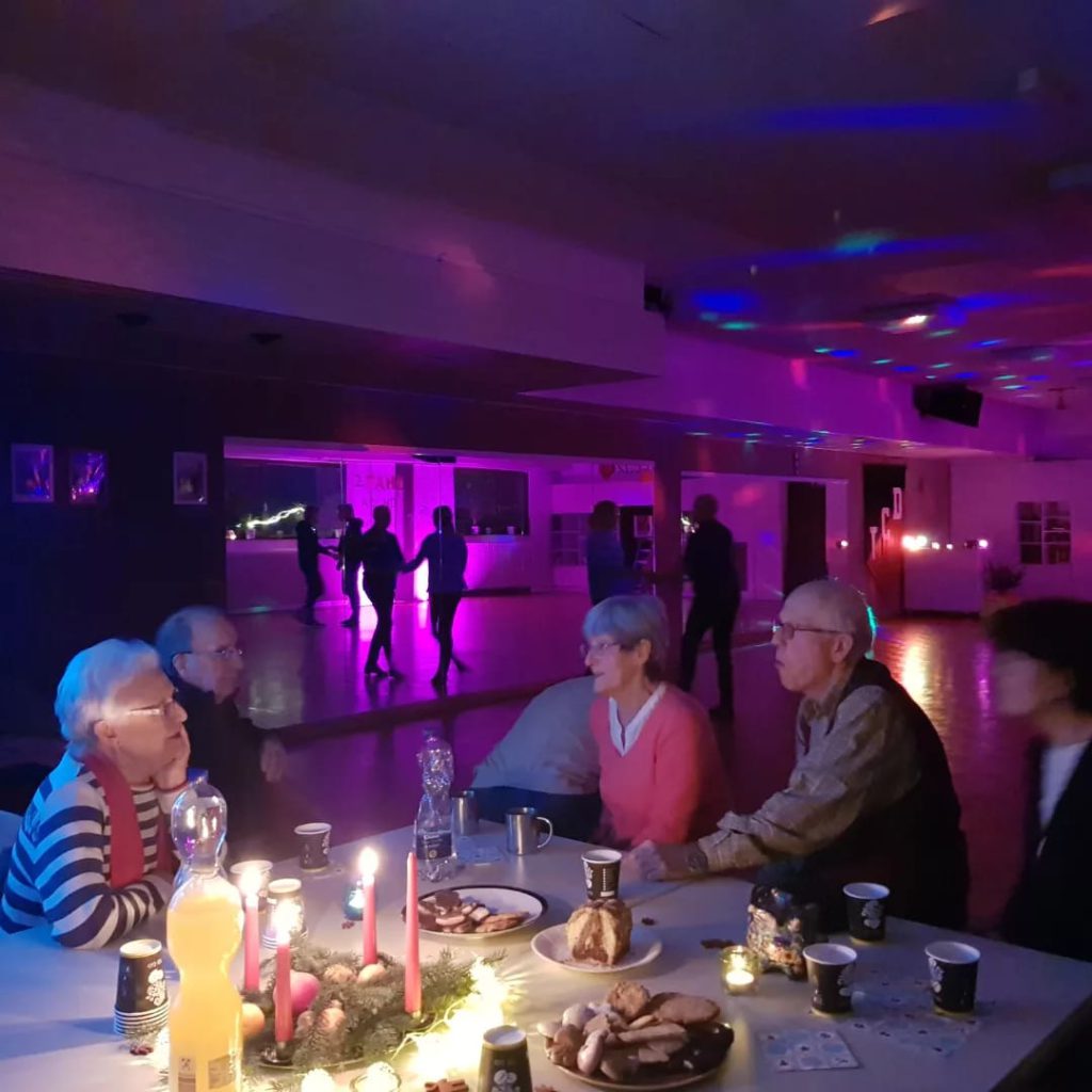 Adventstee 2022 – Tanzclub Schwarz-Rot Düren